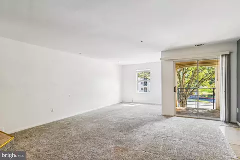 40 E Hearthstone Ct #E, Annapolis, MD 21403 photo 4
