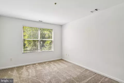 40 E Hearthstone Ct #E, Annapolis, MD 21403 photo 17