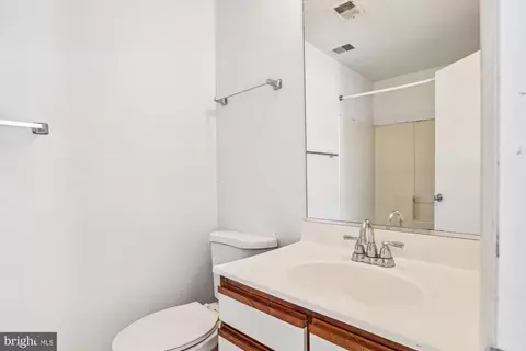40 E Hearthstone Ct #E, Annapolis, MD 21403 photo 16