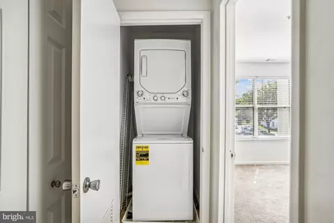 40 E Hearthstone Ct #E, Annapolis, MD 21403 photo 22