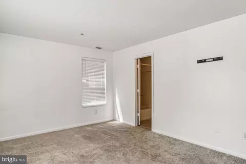 40 E Hearthstone Ct #E, Annapolis, MD 21403 photo 15