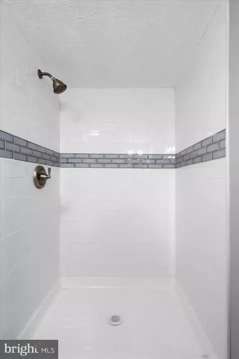 95 Creekview Ct, Pasadena, MD 21122 photo 30