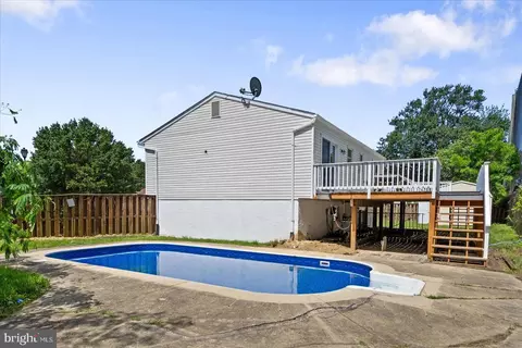95 Creekview Ct, Pasadena, MD 21122 photo 39