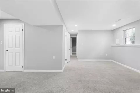 95 Creekview Ct, Pasadena, MD 21122 photo 33