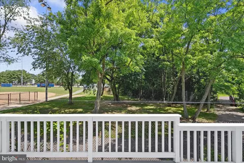 95 Creekview Ct, Pasadena, MD 21122 photo 38