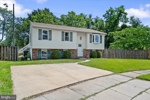 95 Creekview Ct, Pasadena, MD 21122 photo 42
