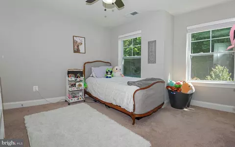 Bedroom - 552 Broadneck Rd, Annapolis, MD 21409 photo 5 of 5