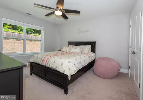 Bedroom - 552 Broadneck Rd, Annapolis, MD 21409 photo 2 of 5
