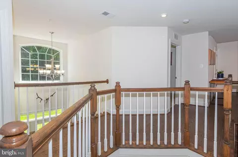 Entry Way - 552 Broadneck Rd, Annapolis, MD 21409 photo 21 of 25