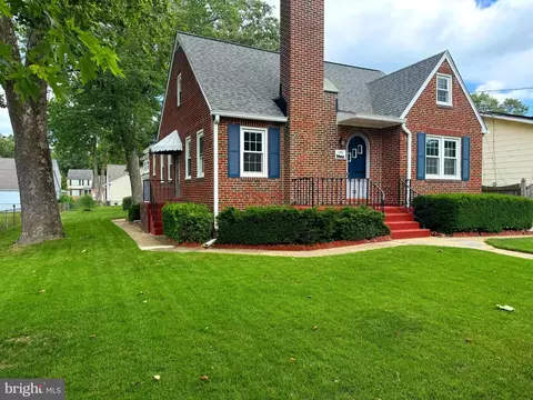 103 Sandsbury Ave, Glen Burnie, MD 21060