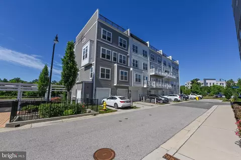 Exterior - 551 Leftwich Ln, Annapolis, MD 21401 photo 4 of 6