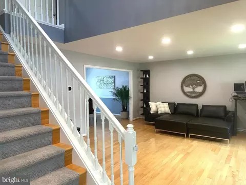 Entry Way - 416 Music Ln, Linthicum, MD 21090 photo 2 of 3