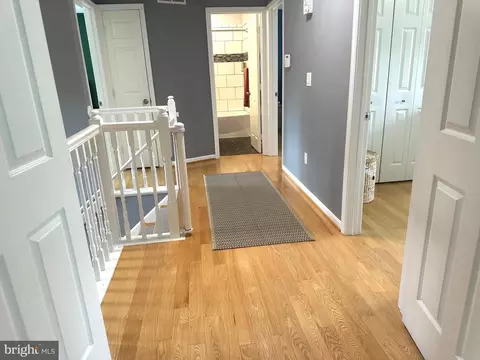 Entry Way - 416 Music Ln, Linthicum, MD 21090 photo 3 of 3