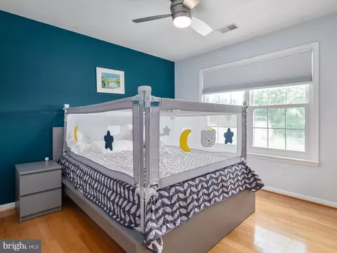 Bedroom - 416 Music Ln, Linthicum, MD 21090 photo 6 of 8