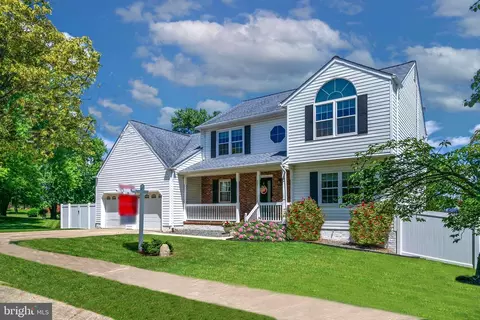 416 Music Ln, Linthicum, MD 21090
