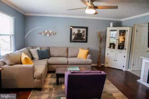 1649 Midland Rd, Edgewater, MD 21037 photo 3