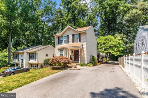 672 207th St, Pasadena, MD 21122 photo 4