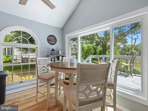 Dining - 1231 Magothy Rd, Pasadena, MD 21122 photo 1 of 2