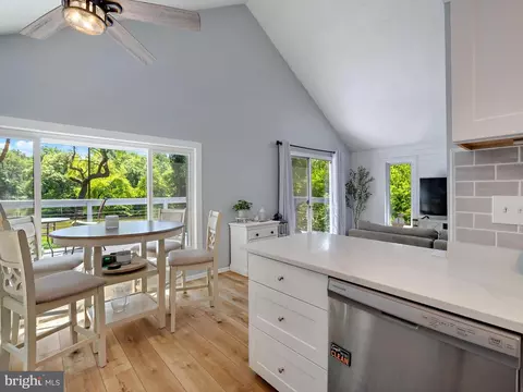 Dining - 1231 Magothy Rd, Pasadena, MD 21122 photo 2 of 2
