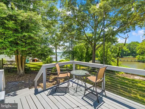 Exterior - 1231 Magothy Rd, Pasadena, MD 21122 photo 4 of 8