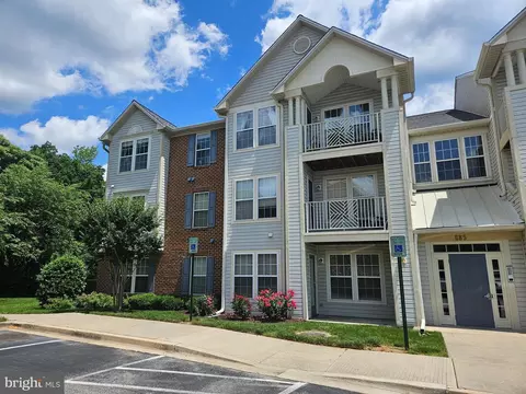685 Winding Stream Way #101, Odenton, MD 21113