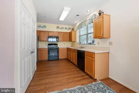2072 Pawlet Dr #45C, Crofton, MD 21114 photo 9