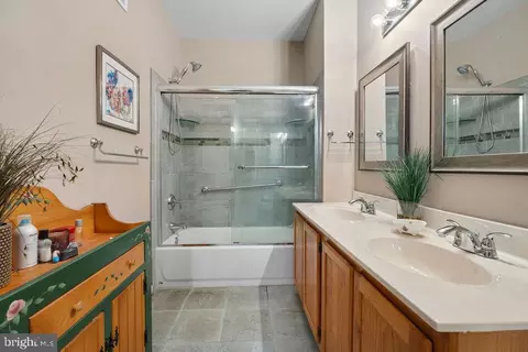 2072 Pawlet Dr #45C, Crofton, MD 21114 photo 19