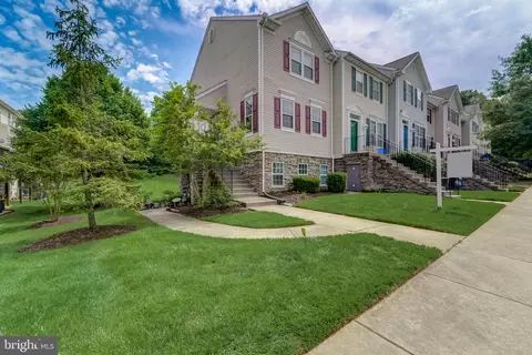 2704 Oak Leaf Ct #E, Odenton, MD 21113