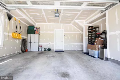 Entry Way - 2936 Middleham Ct, Hanover, MD 21076 photo 3 of 3