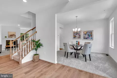 Entry Way - 203 Featherstone Rd, Pasadena, MD 21122 photo 1 of 10