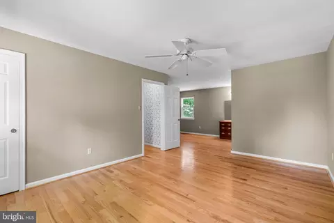 Bedroom - Undisclosed, Crofton, MD 21114 photo 2 of 6