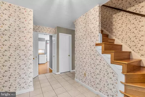 Entry Way - Undisclosed, Crofton, MD 21114 photo 1 of 4