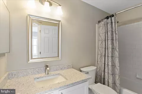 Bath - 3032 Spice Bush Rd, Laurel, MD 20724 photo 4 of 5