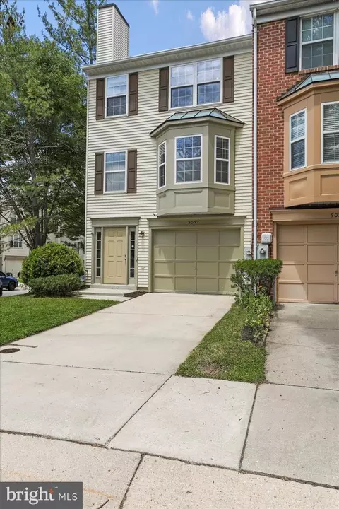 Exterior - 3032 Spice Bush Rd, Laurel, MD 20724 photo 6 of 7
