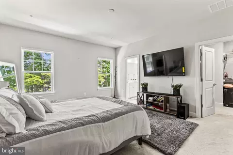 Bedroom - 8385 Meadowood Dr, Hanover, MD 21076 photo 4 of 10