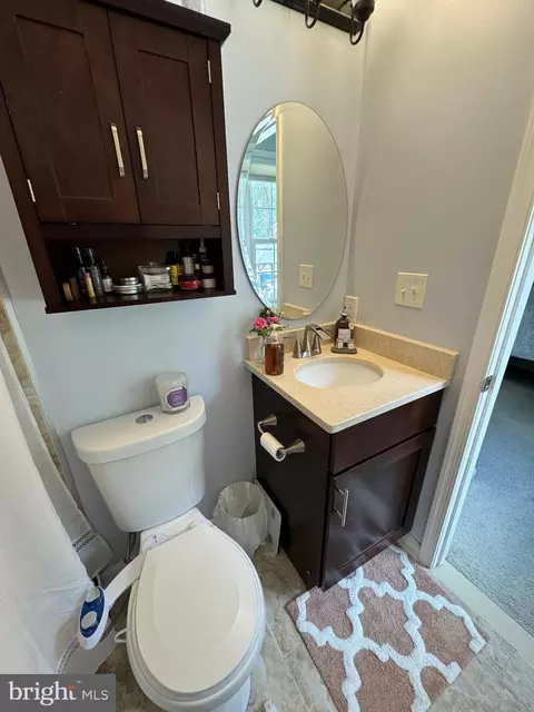 Bath - 242 11th St, Pasadena, MD 21122 photo 2 of 6