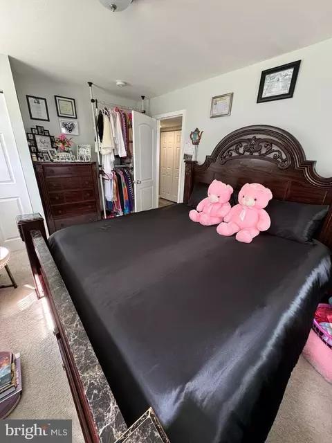 Bedroom - 242 11th St, Pasadena, MD 21122 photo 9 of 10