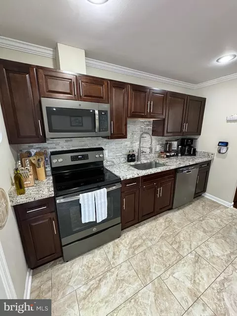 Kitchen - 242 11th St, Pasadena, MD 21122 photo 3 of 3