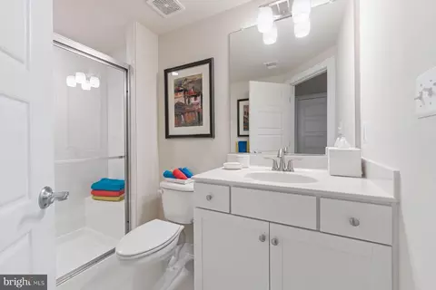 Bath - 1426 Bed Stone Ln, Odenton, MD 21113 photo 2 of 3