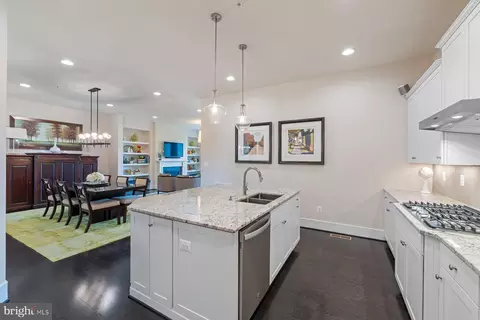Kitchen - 1426 Bed Stone Ln, Odenton, MD 21113 photo 3 of 4