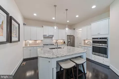 Kitchen - 1426 Bed Stone Ln, Odenton, MD 21113 photo 1 of 4