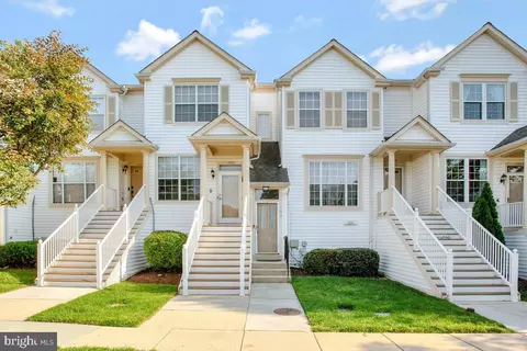 1590 Fallowfield Ct, Crofton, MD 21114 photo 2