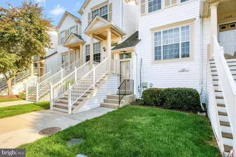 1590 Fallowfield Ct, Crofton, MD 21114 photo 4