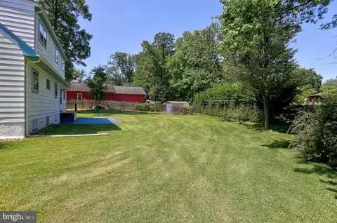 7426 Hickory Ln, Hanover, MD 21076 photo 10