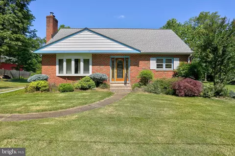 7426 Hickory Ln, Hanover, MD 21076