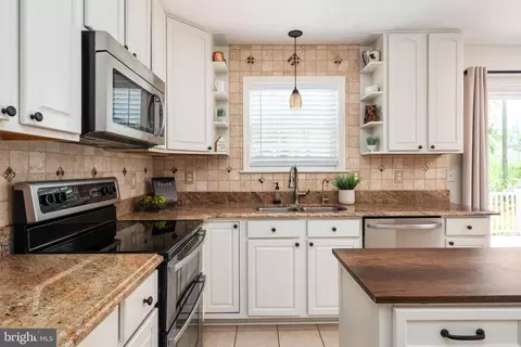 927 Annapolis Ave, Edgewater, MD 21037 photo 16