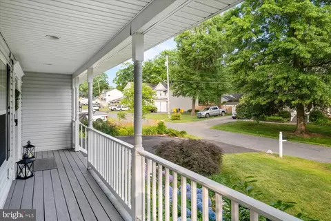 927 Annapolis Ave, Edgewater, MD 21037 photo 4