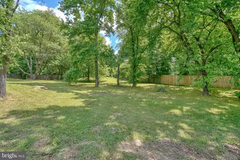 Exterior - 7603 Mccarron Ct, Hanover, MD 21076 photo 16 of 17
