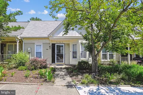926 Riversedge Cir, Annapolis, MD 21401