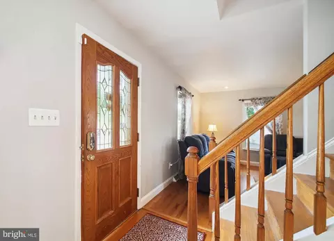 773 222nd St, Pasadena, MD 21122 photo 2